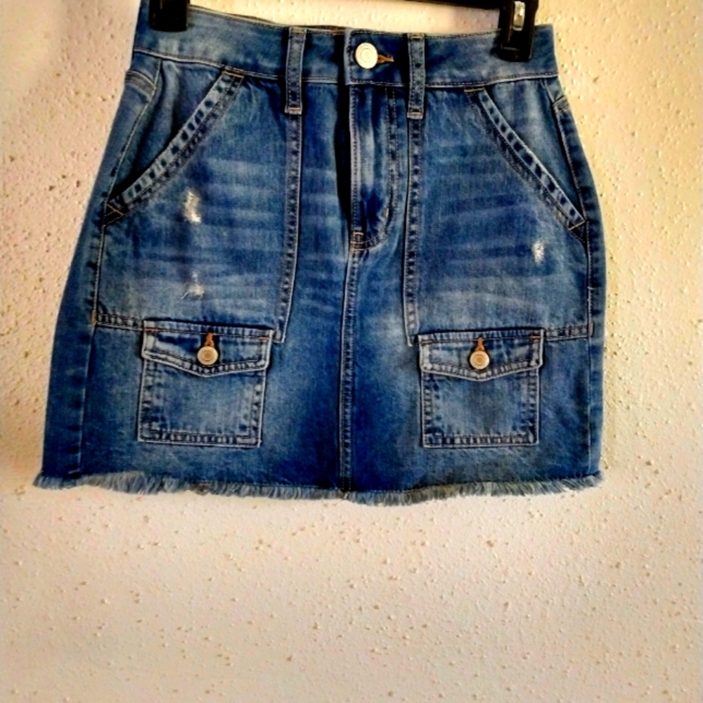 Juniors stone wash denim mini skirt brand new with tags sz1/25w sz3/26w sz5/27w